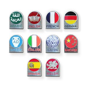 S13 - SUBJECT pin badges, LANGUAGES